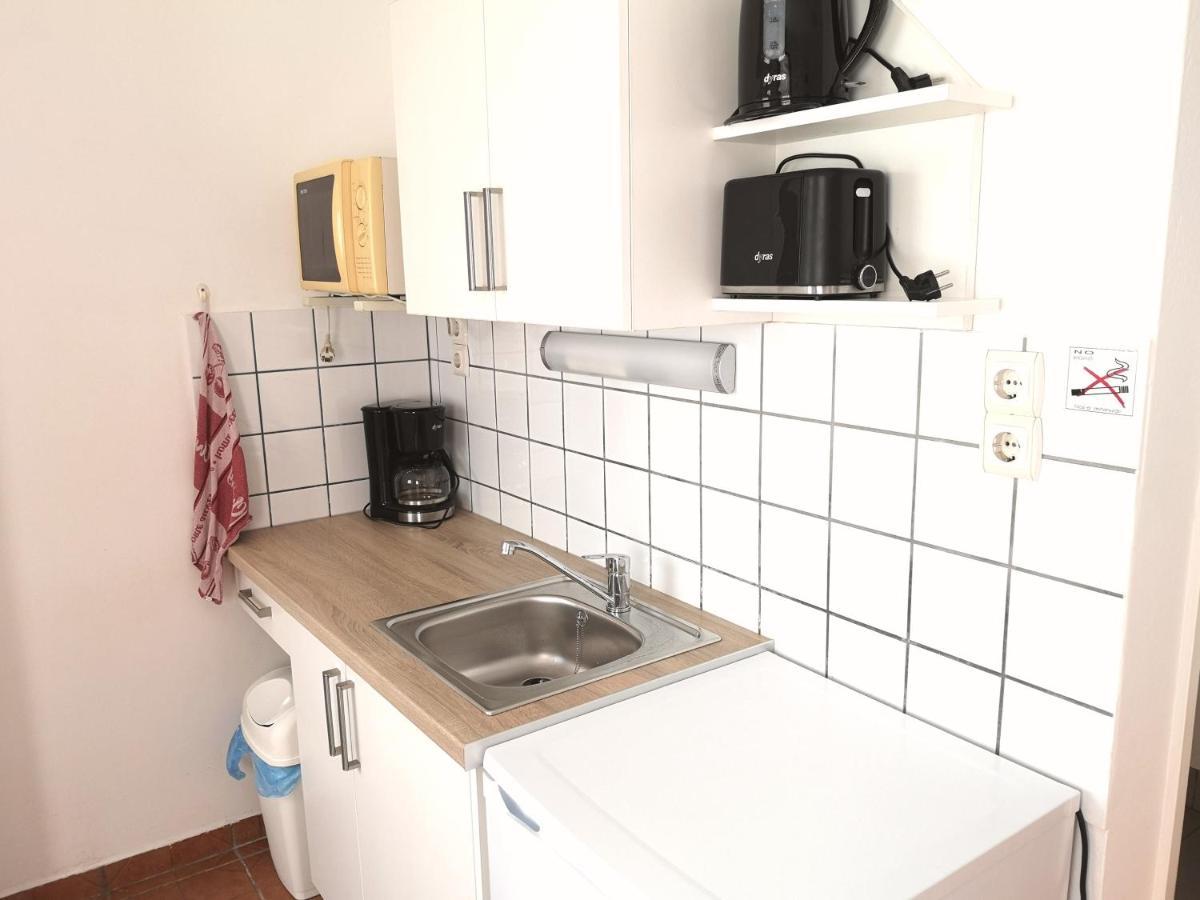 Apartman Kaszas Garden Mosonmagyaróvár Exterior foto